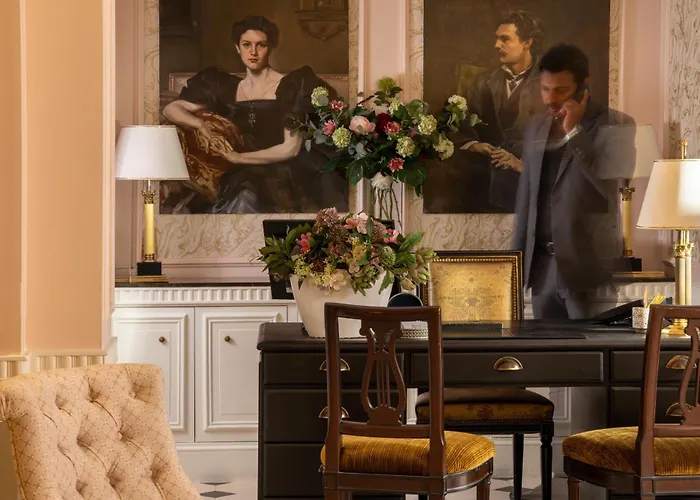 아리오소 호텔 4*